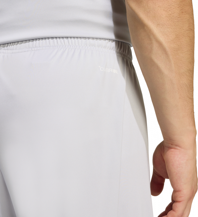 Adidas - Entrada 26 Shorts - T Light Grey & hvid