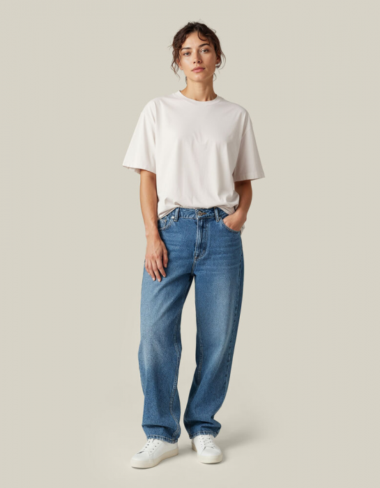 Untagged Movement - Organic Cotton Unisex T-Shirt Loose Fit - Birch